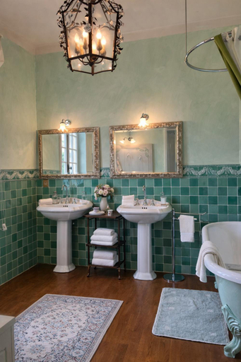 Bathroom 3, Manoir du Petit Bosq, Calvados