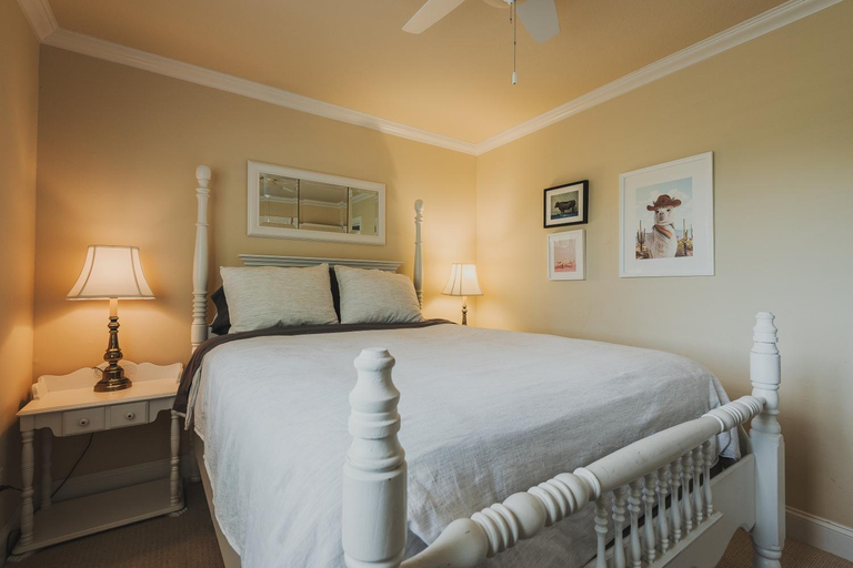 Bedroom 3, The Vineyard Farmhouse Villa, San Luis Obispo