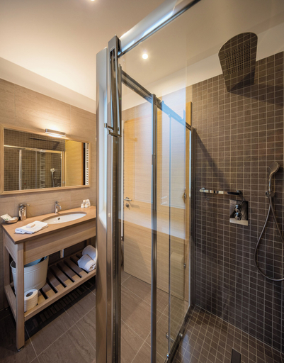 Bathroom 2, Hotel Centrale, Trento
