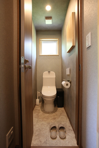 Bathroom, White peak cabin, Hakuba