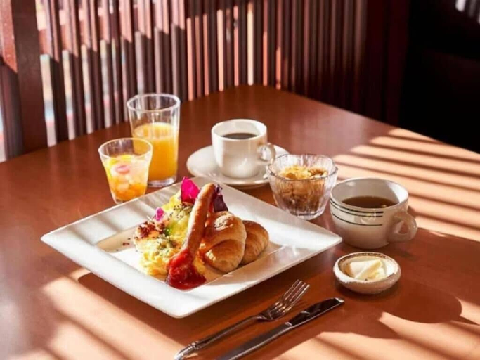 Breakfast meal, Hotel Vindhya Inn - Delhi Airport, Delhi