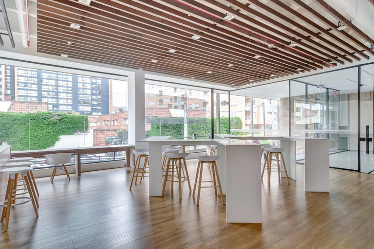 Room 5, w Designer Loft in the Heart of Bogot, Santafé de Bogotá