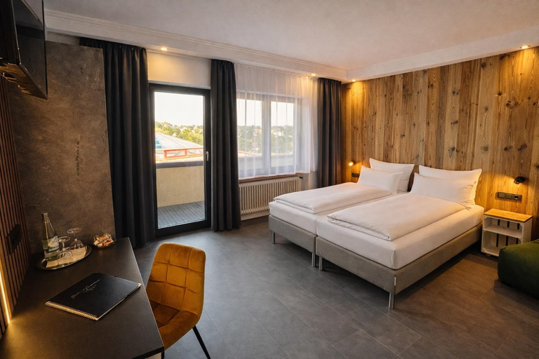 Bedroom, JUNIPRO Hotel Schinderhannes, Merzig-Wadern