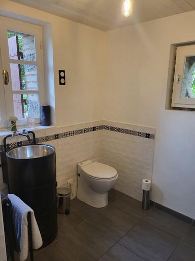Bathroom, Domaine de Bertranet - Chambres D'Hotes, Lot-et-Garonne