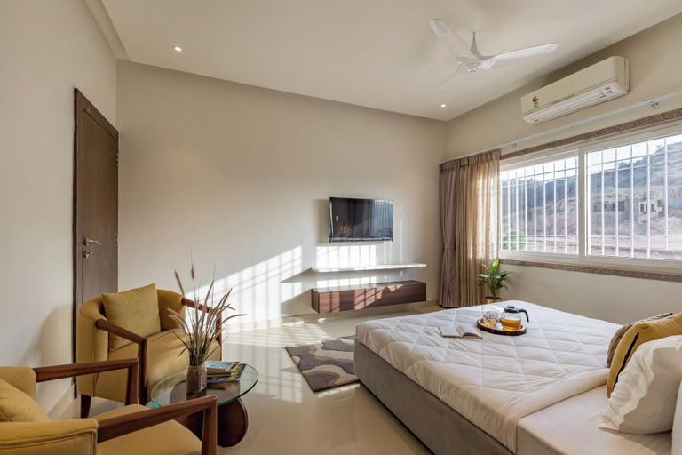 Room 3, ELIVAAS Luxe Shourya Zenna 3 BHK, Udaipur
