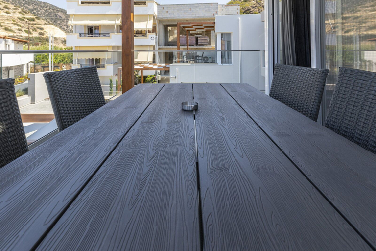 Outdoor dining 5, Tertsa Suites, Crete