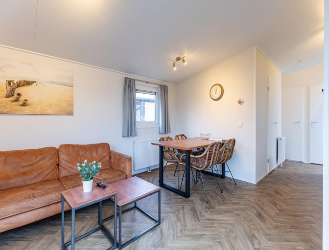 Living room 5, Bright Beachside Base in Burgh-haamstede, Schouwen-Duiveland