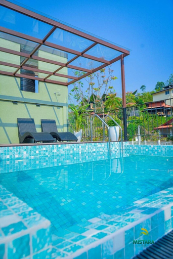 Pool 3, Mistara Ella, Ella