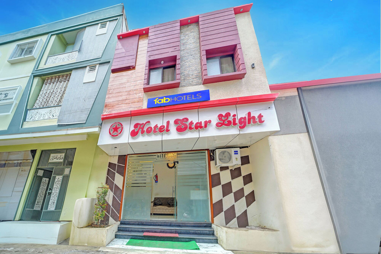 Exterior & Views 2, Fabhotel Starlight Inn, Ujjain