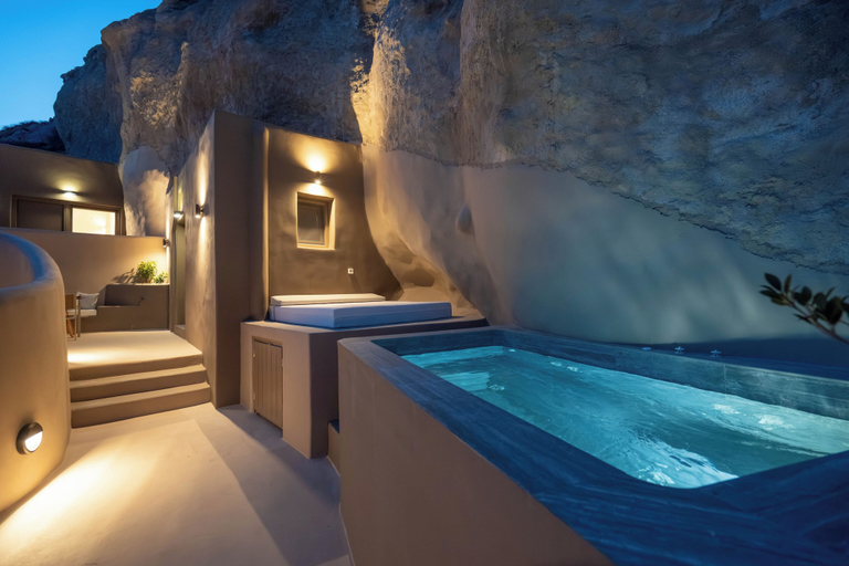 Jetted tub