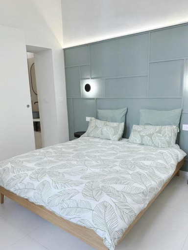 Bedroom 2, Andreia Neapolitan room, Napoli