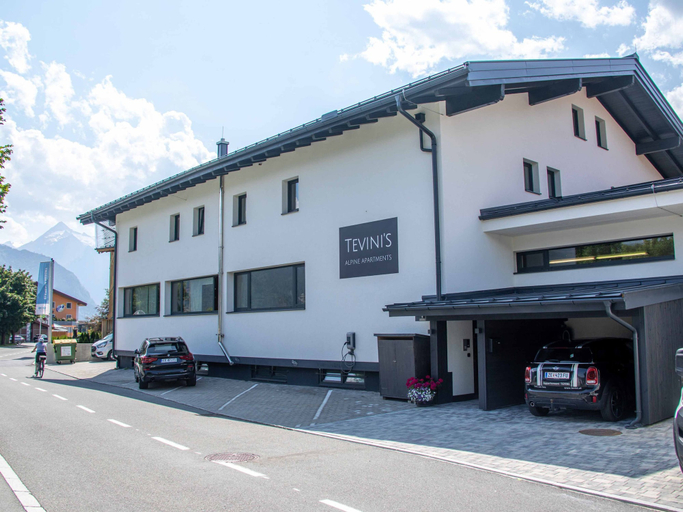 Room 3, Tevini Alpine Apartments - Schmittenblick, Zell am See
