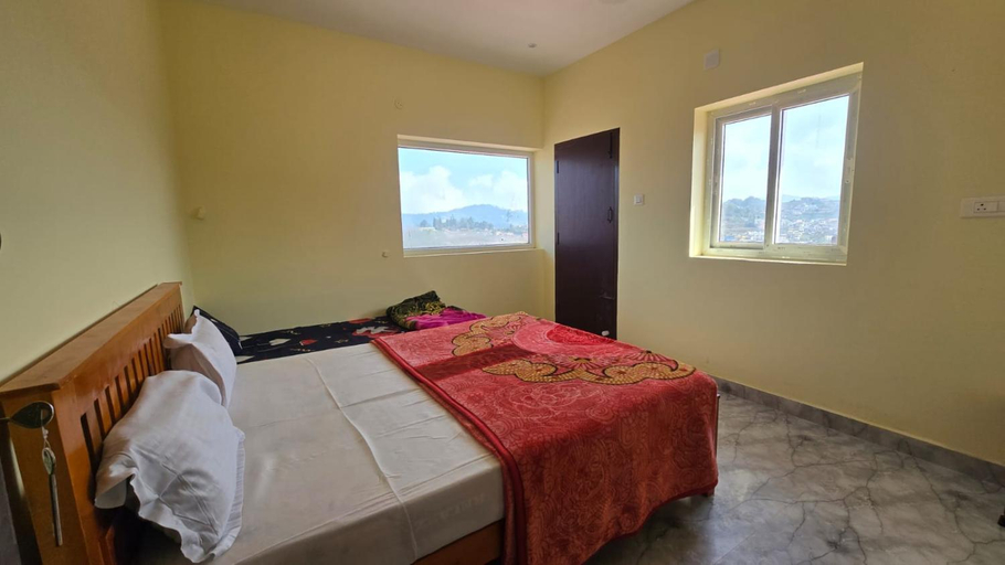 Bedroom 2, Golden View Cottage Ooty, The Nilgiris