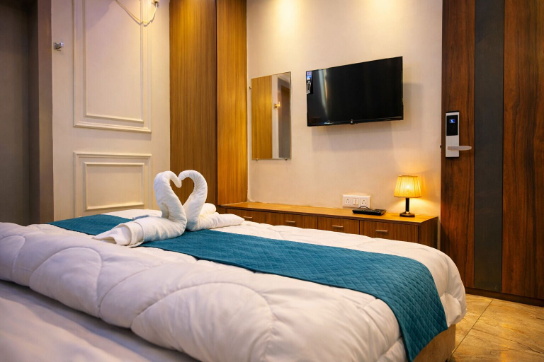 Room 4, Hotel Mariott Inn, Kaushambi