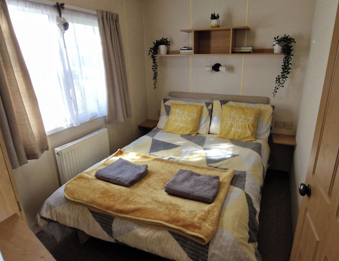Room 5, Woodland View Dog Friendly - Nr Sutton on Sea, Lincolnshire