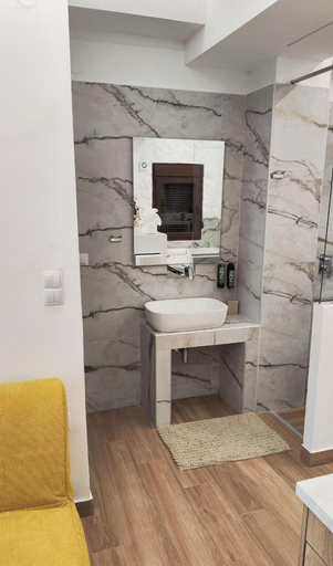 Bathroom 3, Lūma Retreat, West Macedonia