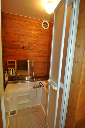 Bathroom 3, Big Foot Cabin Hakuba, Hakuba