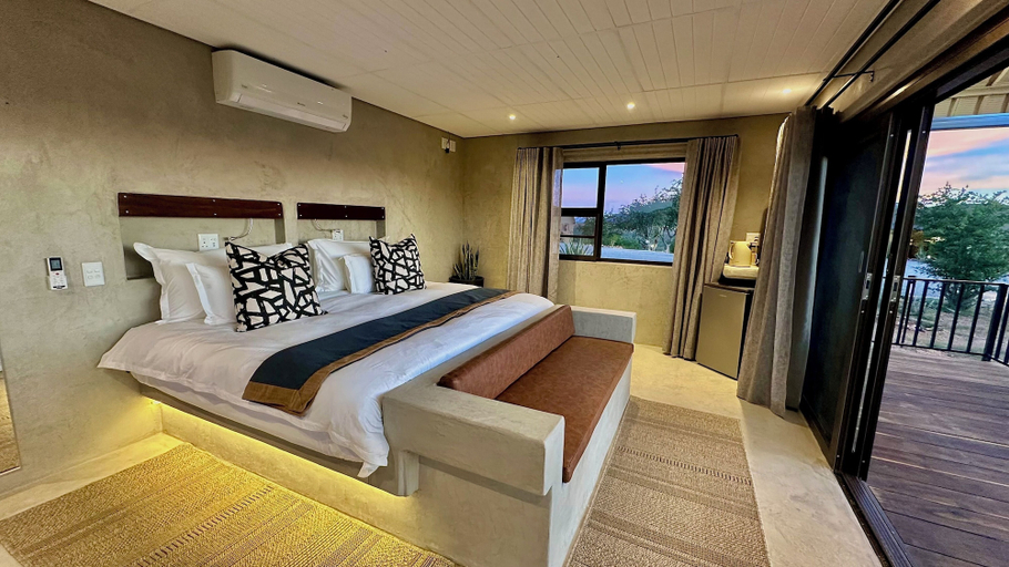 Bedroom 4, Ugab Terrace Lodge, Kamanjab