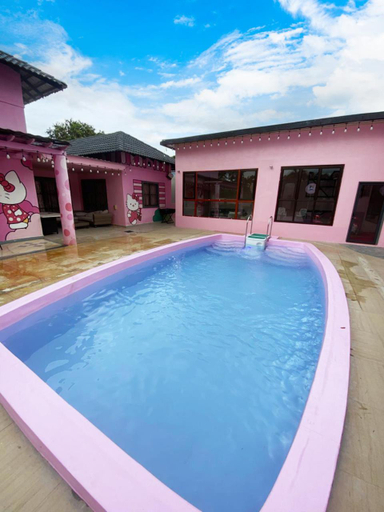 Sport & Beauty 2, Kitty Wonderland Lot 2950, Alor Gajah