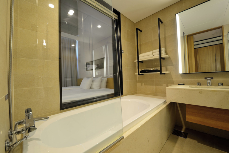 Bathroom 4, Midas Hotel & Resort, Gapyeong