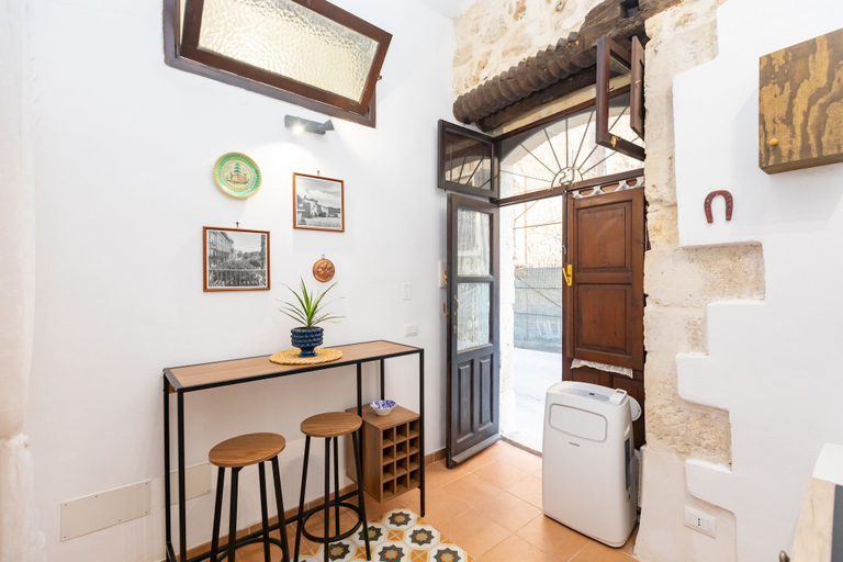 Room 3, Casa Ariadne in Syracuse, Syracuse