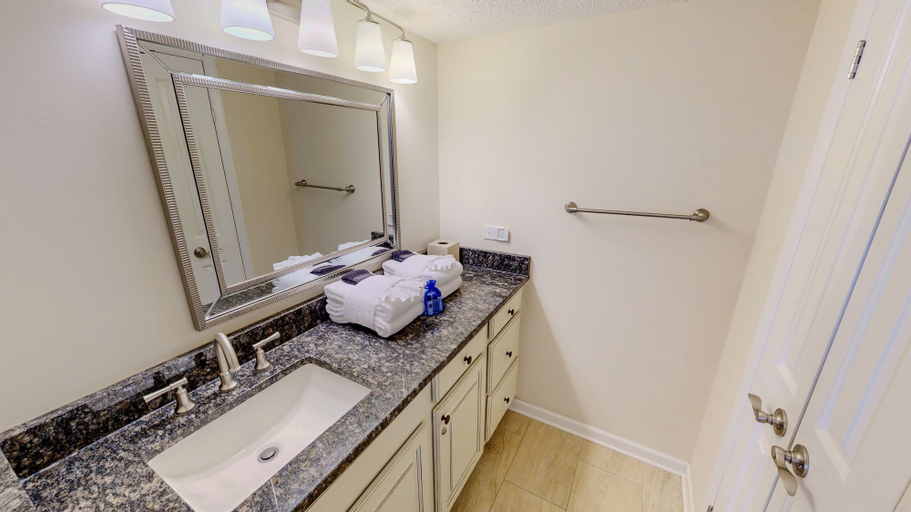 Bathroom 4, Mainsail 136 3 Bedroom Condo, Walton