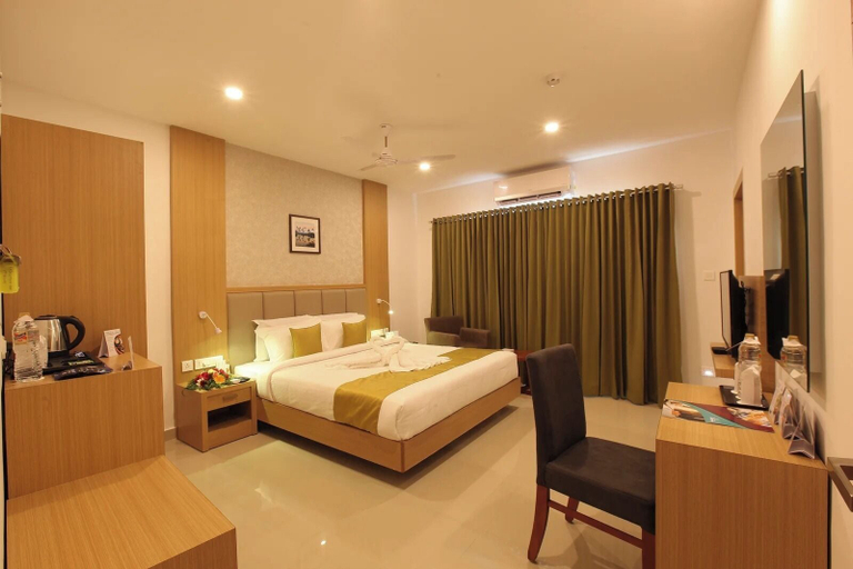 Room 3, HOTEL SALKARA CHAVAKKAD, Thrissur