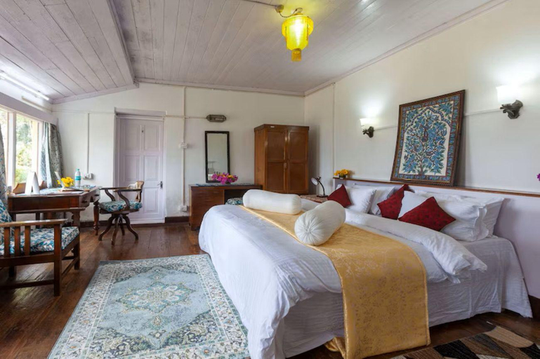 Bedroom 2, Yule Tea Retreat, Darjiling