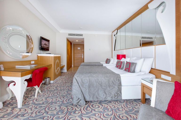 Bedroom 3, Q Premium Resort Hotel, Manavgat
