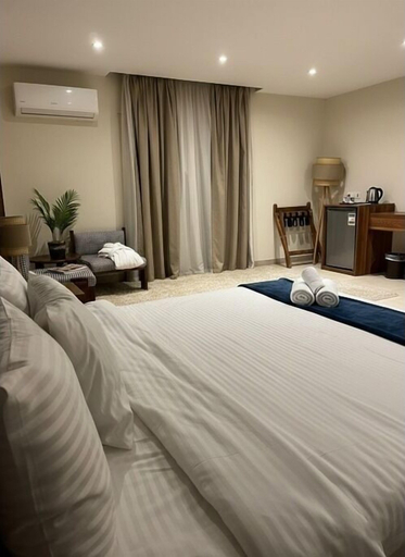 Room 4, The Nomad Pyramids Luxury Wing, Al-Ahram