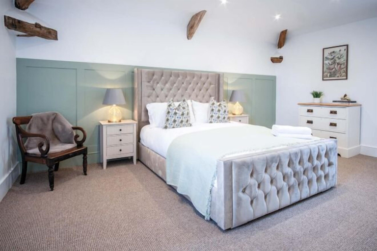 Room 3, The Granary - 3 Bed Barn Conversion - Llawhaden, Pembrokeshire