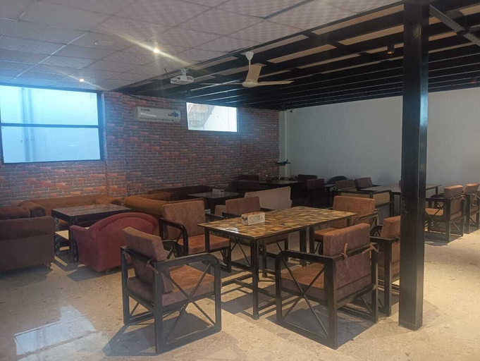 Dining 5, Natures Crown Resort, Tehri Garhwal