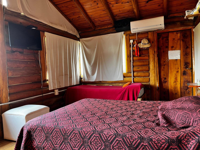 Bedroom 2, Amaneceres de San Isidro, Calamuchita