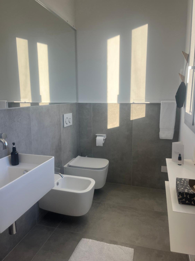 Bathroom 3, passa tempo Boutique Hideaway, Macerata