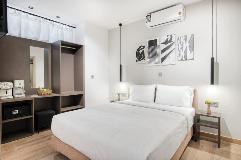 Room 3, Athenian Heart Suites, Attica