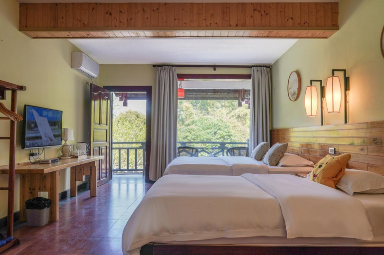 Bedroom 2, Yangshuo Snow Lion Riverside Resort, Guilin