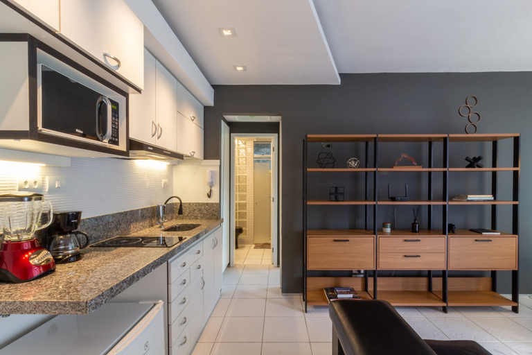 Room 5, House Overlooking Rodrigo de Freitas Lagoon VR2, Rio de Janeiro