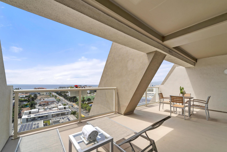 Others 2, Hyatt Centric Delfina Santa Monica, Los Angeles