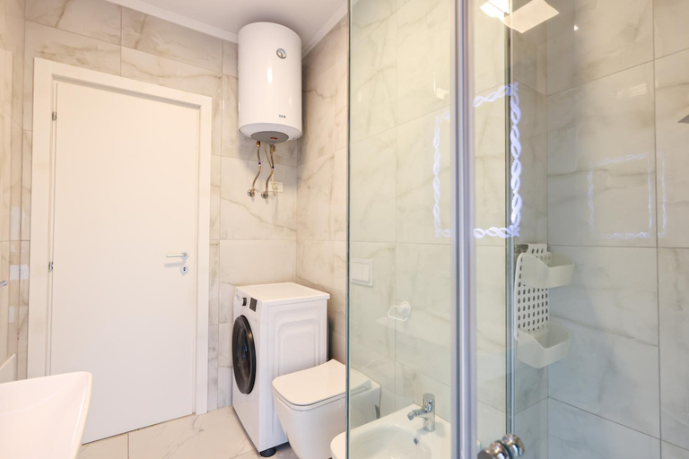 Bathroom 3, SanPietro Relax Apartment, Durrësit