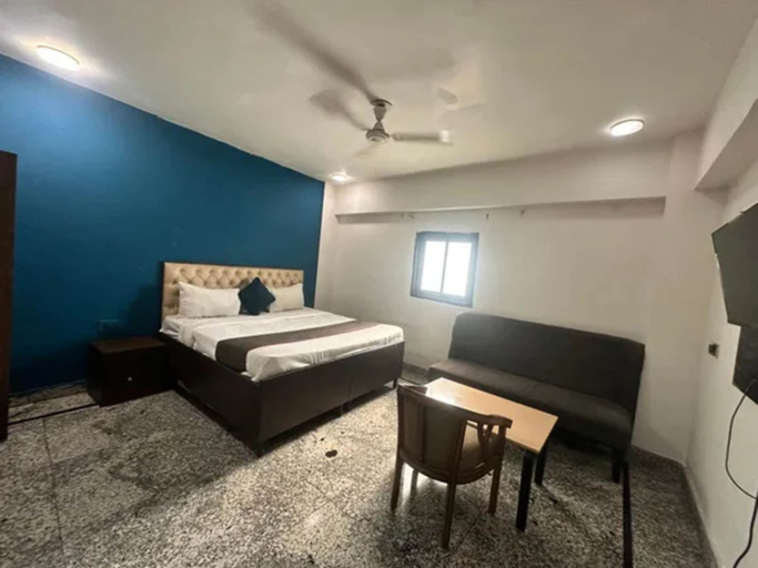 Room 4, Fabhotel Wamson, Gautam Buddha Nagar