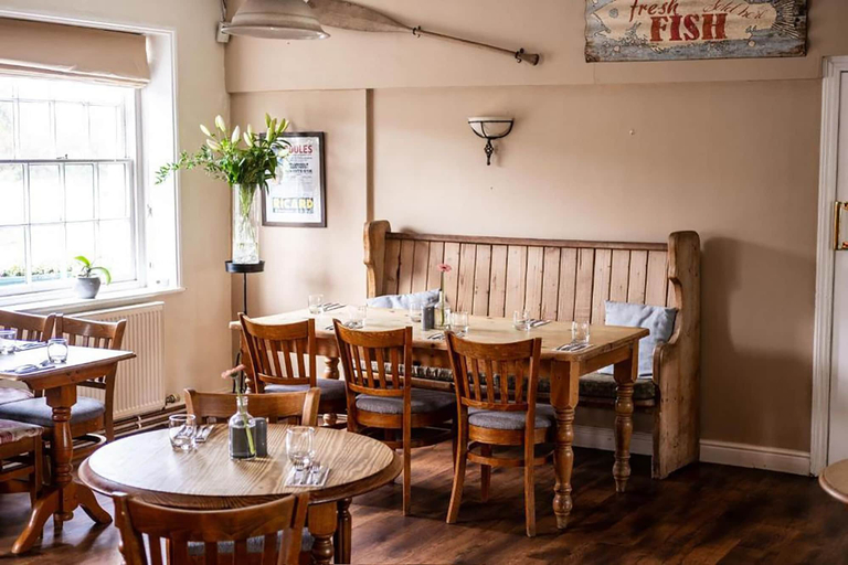 Food & Drinks, The White Hart, Suffolk