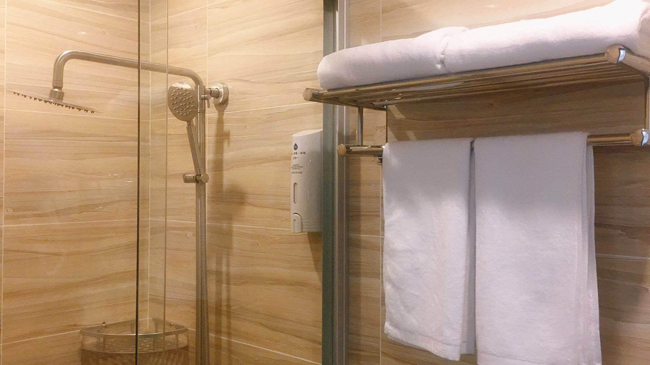 Bathroom 3, Hi Inn Shanghai Xujiahui Center, Shanghai