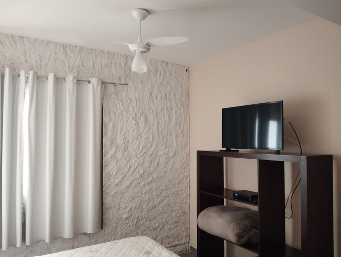 Bedroom 2, Hospedagem Lirio, Bragança Paulista