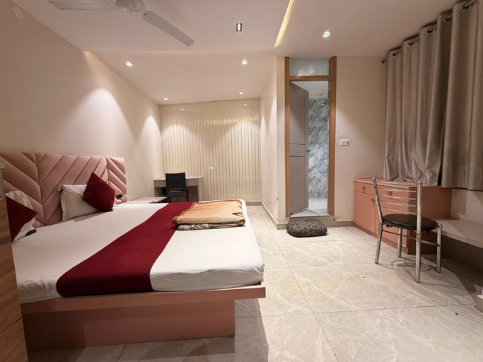Bedroom 3, Hotel Park Avenue, Lucknow