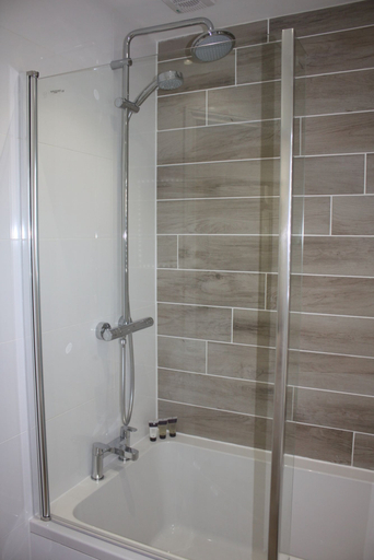 Bathroom 3, Frinton Escapes, Essex