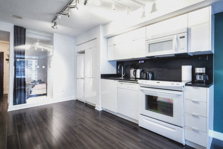 Private kitchen 2, City View Signature Stay, Toronto