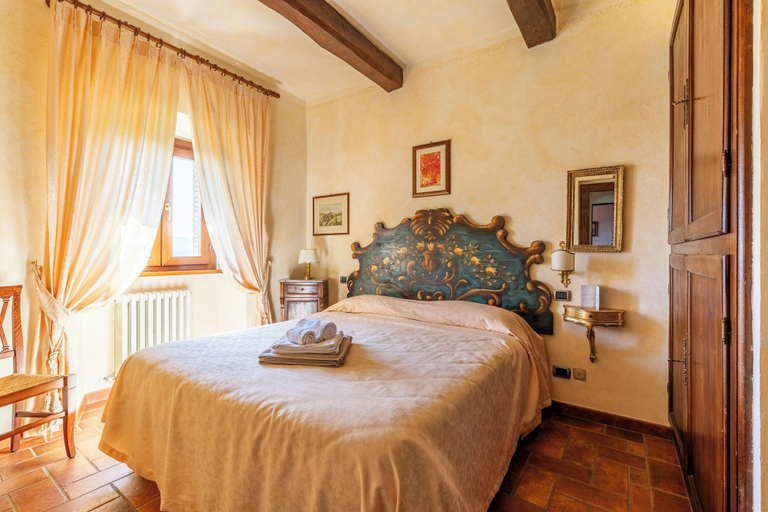 Bedroom 3, Rocca di Pierle, Arezzo