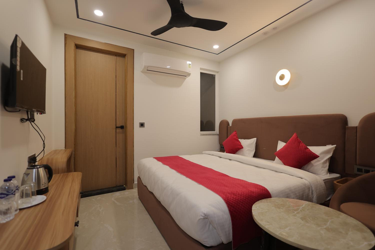 3, Hotel Sarovar Hill, 5 Min From Har Ki Pauri, Dehradun