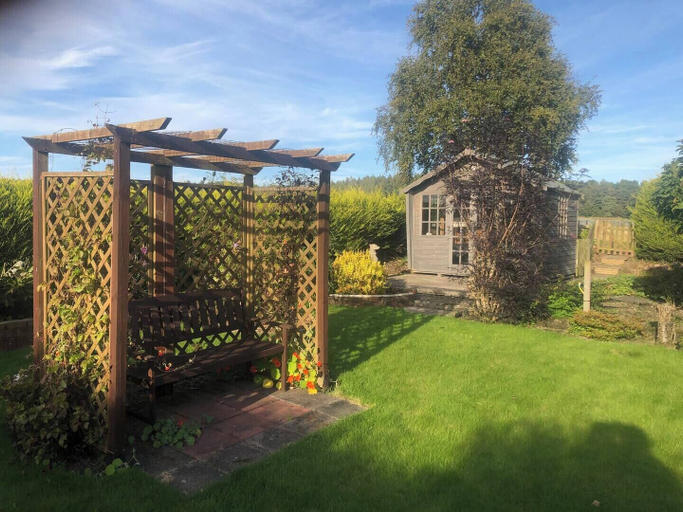 Property grounds 4, 2 Newmill, Perthshire and Kinross