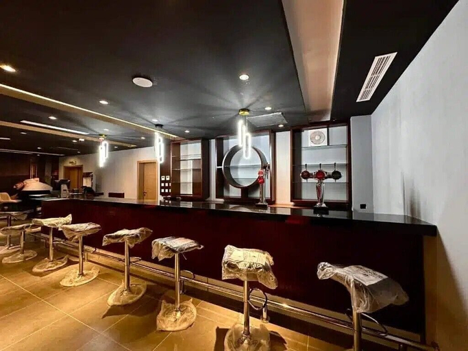 Food & Drinks 5, Mirador Hotel, Manama